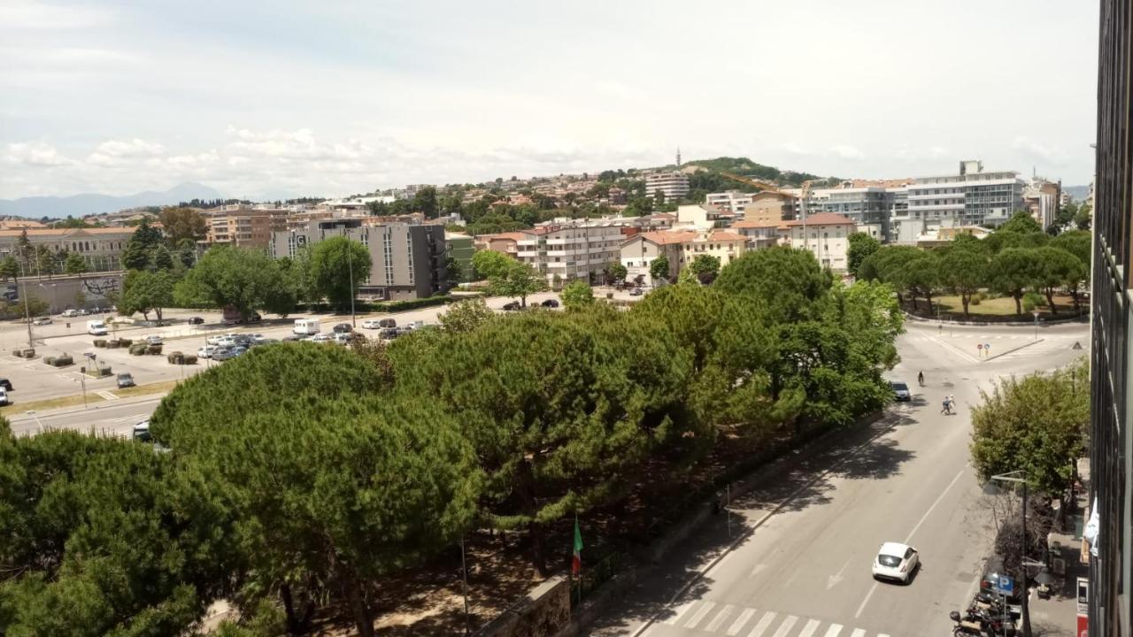 B&B Pescara Centro Luxury Suite Zewnętrze zdjęcie