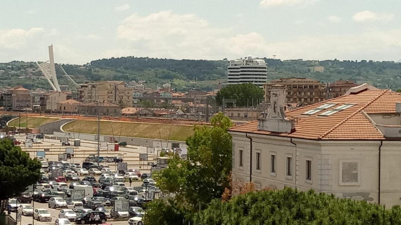 B&B Pescara Centro Luxury Suite Zewnętrze zdjęcie